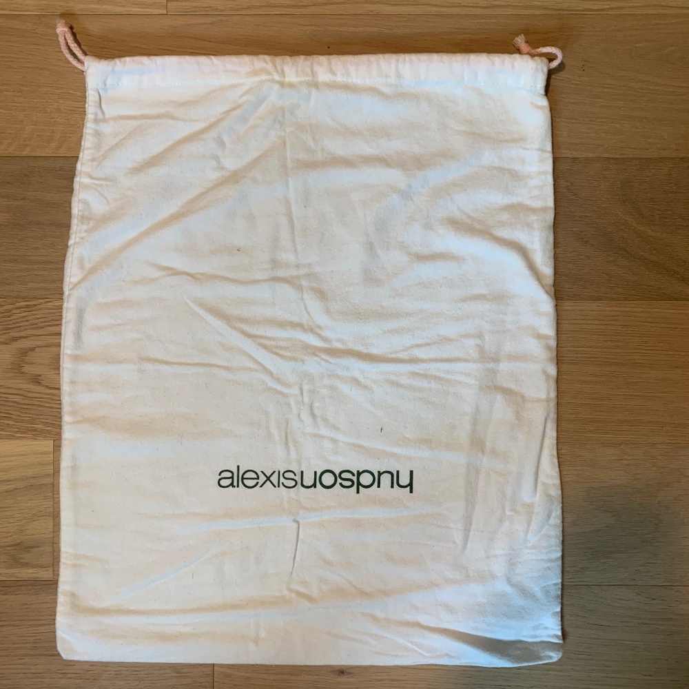 Alexis Hudson Dust Bag